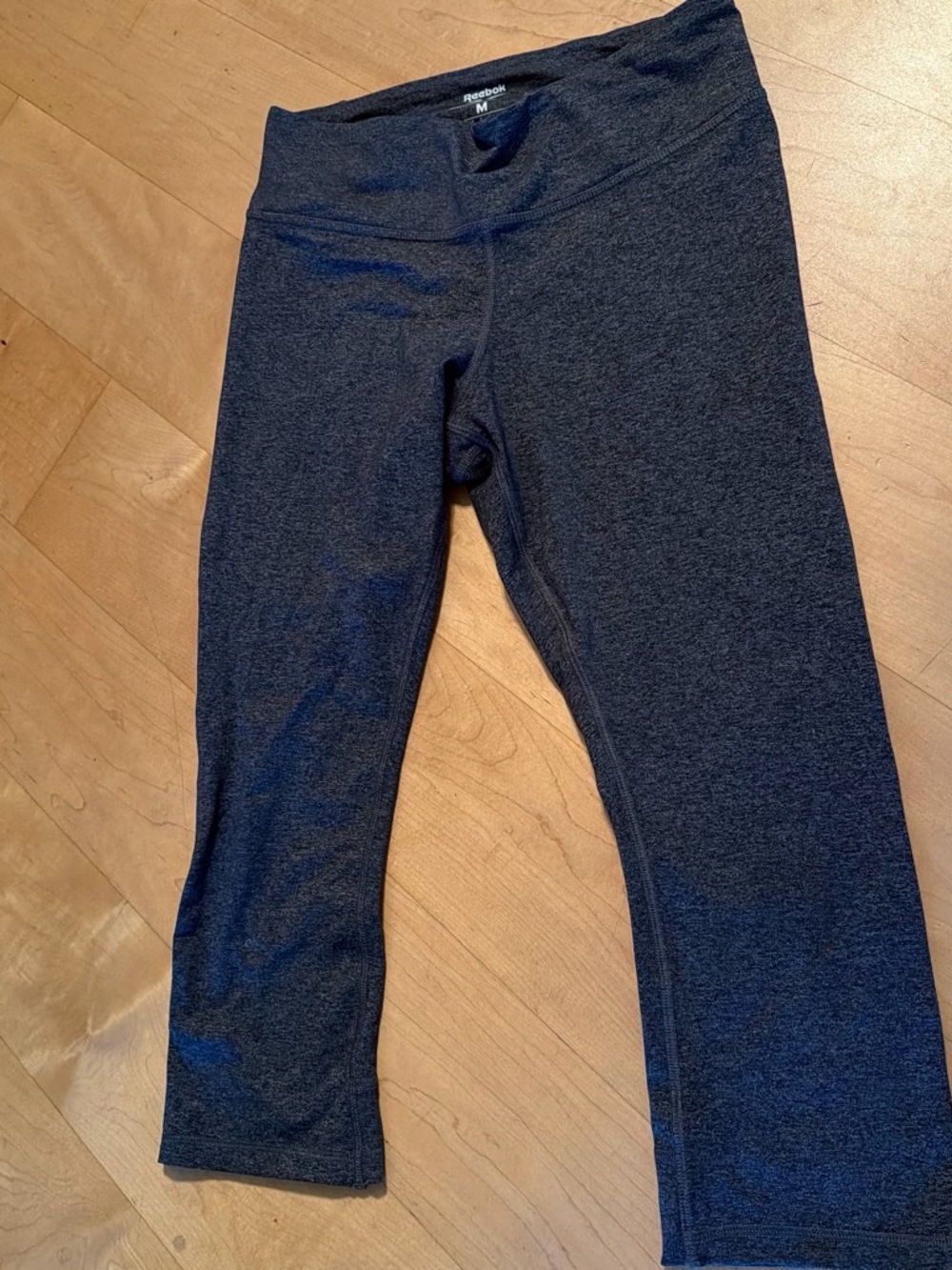 Reebok Girls' Charcoal Heather Capri Leggings